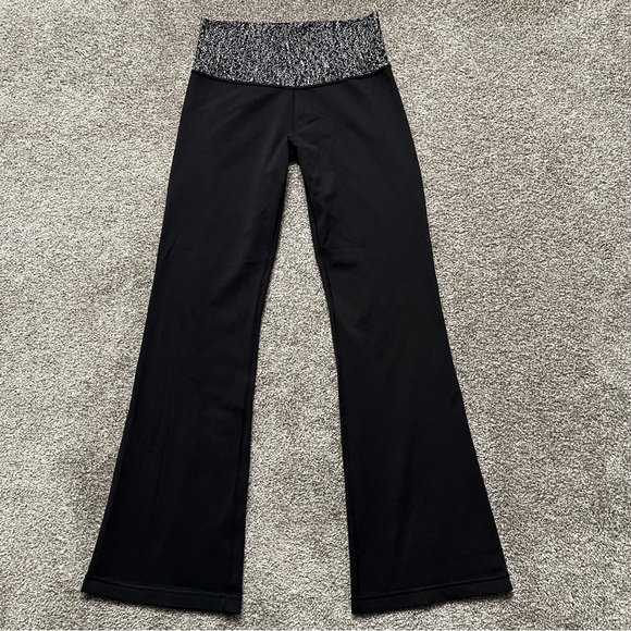 Lululemon Groove Pant III Sz 10/32” In Black / Luon Suited Jacquard Black White - Picture 3 of 6